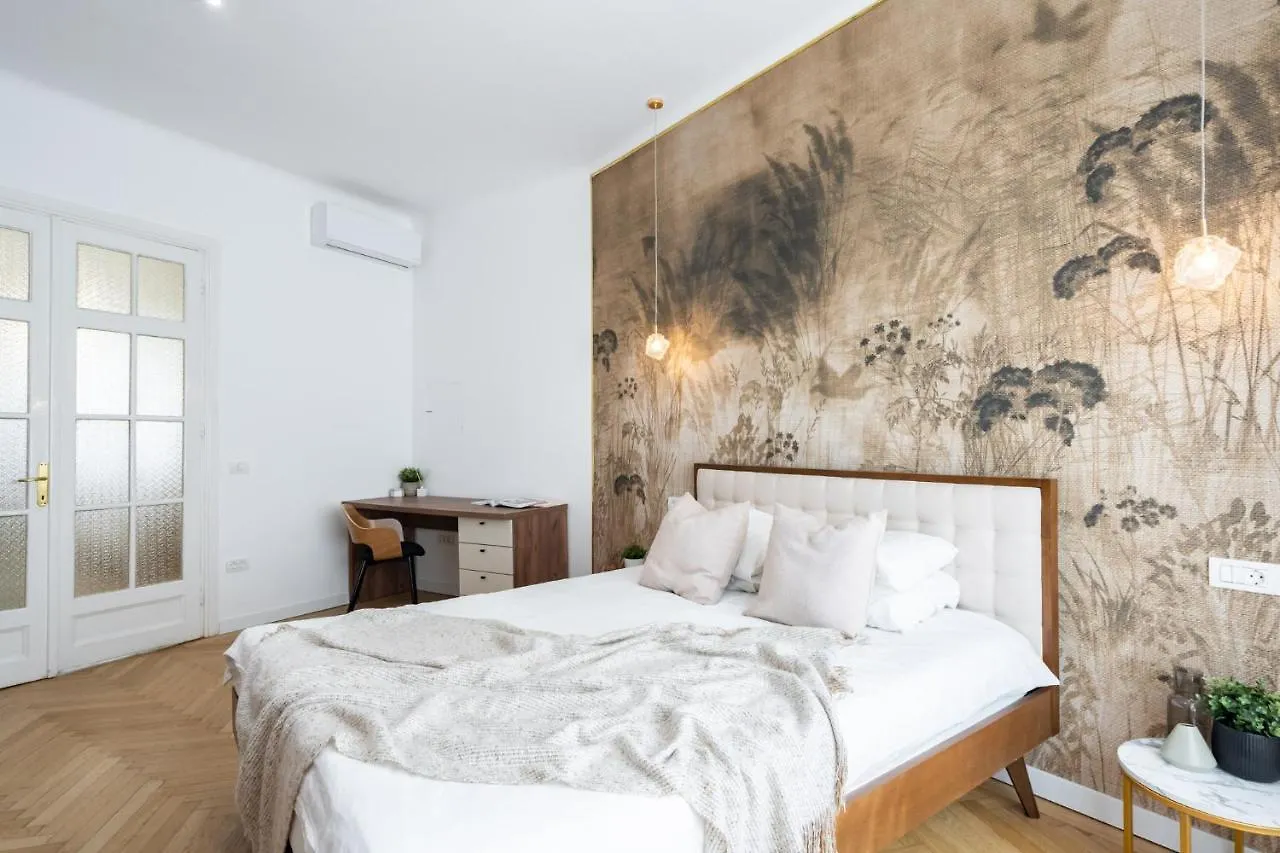 Old Town Bucharest, Luxury 2 Bedrooms Apartment 0*, Bucharest